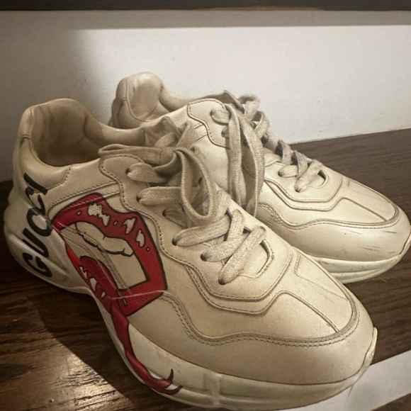 Gucci sneakers - Picture 1 of 7